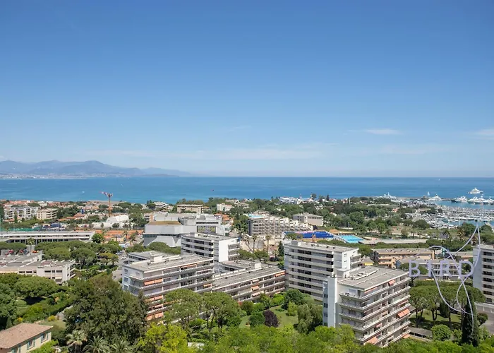 Apartament Smart Flat In Sea View Ac Parking And Pool Antibes