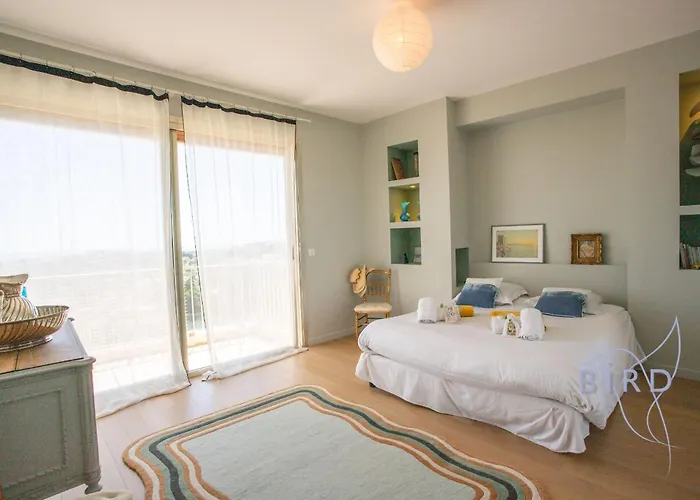 Smart Flat In Sea View Ac Parking And Pool Apartament *