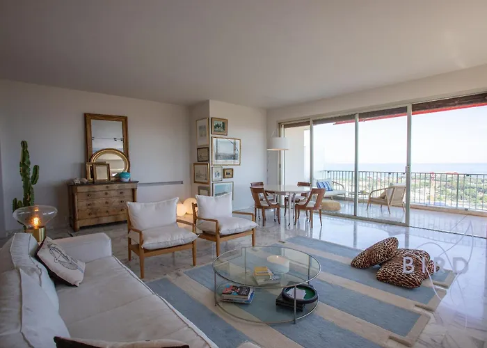 Smart Flat In Sea View Ac Parking And Pool *