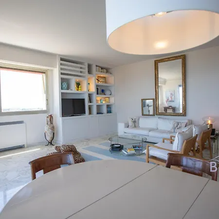 Apartamento Smart Flat In Sea View Ac Parking And Pool Antibes