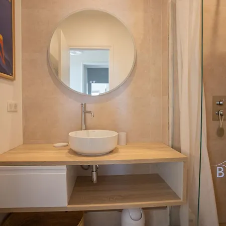 Smart Flat In Sea View Ac Parking And Pool