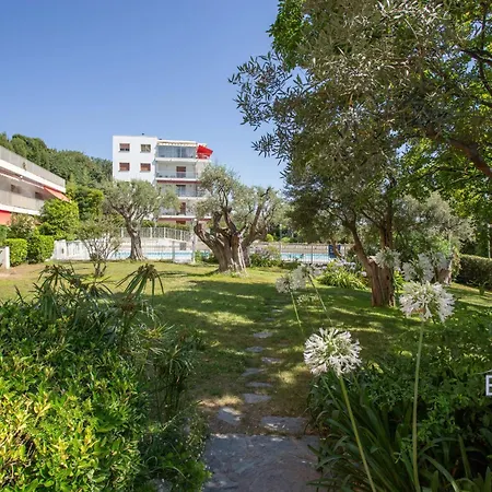 Smart Flat In Sea View Ac Parking And Pool Antibes
