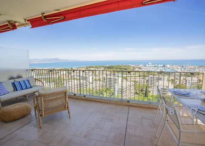 Smart Flat In Sea View Ac Parking And Pool Appartamento *