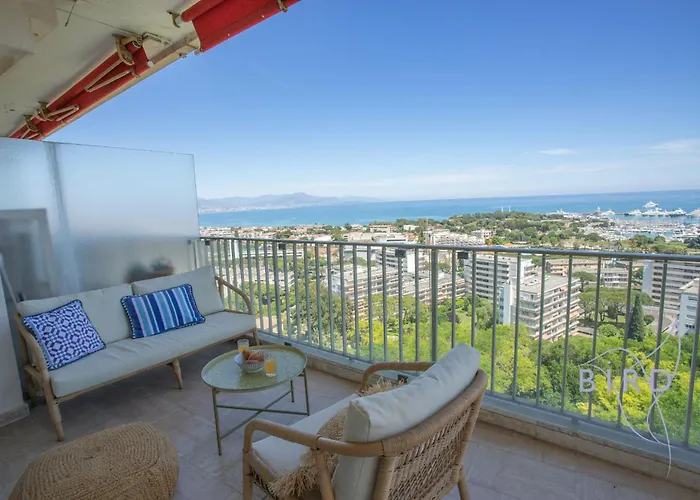 Smart Flat In Sea View Ac Parking And Pool Appartamento Antibes